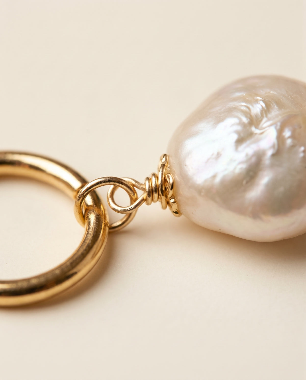 Miss Classic Coin Pearl Hoop Earrings