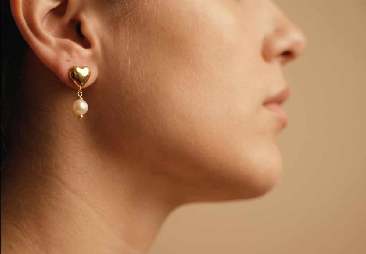 The Heartbreaker Pearl Earrings