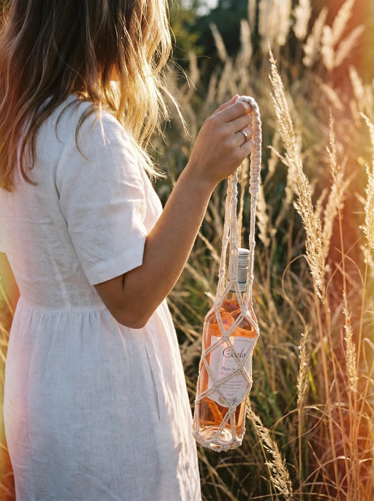 Boho Wine Gift Bag – Handmade Macrame Carrier