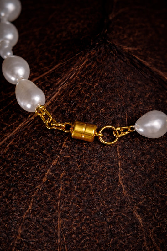Aurora Baroque Pearl Bracelet