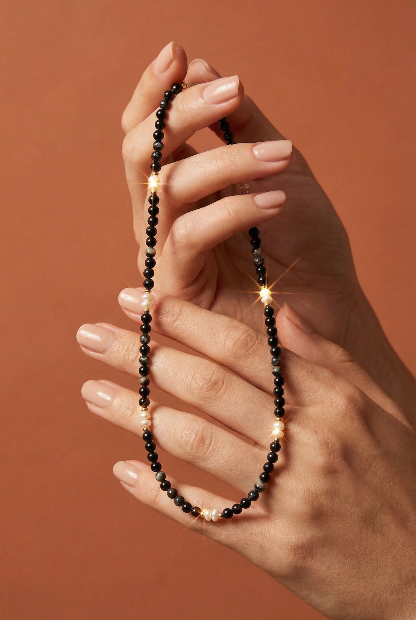 Luna Noir Necklace