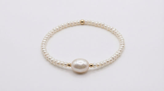 Pearl Dot Bracelet