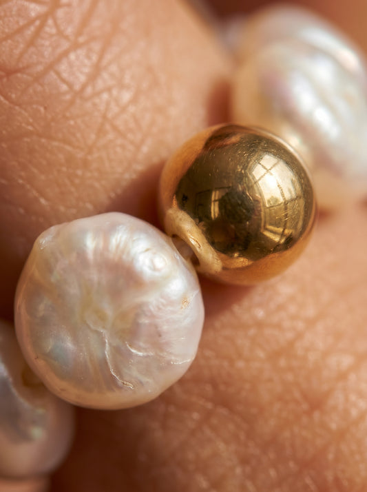 Lumi Pearl Ring