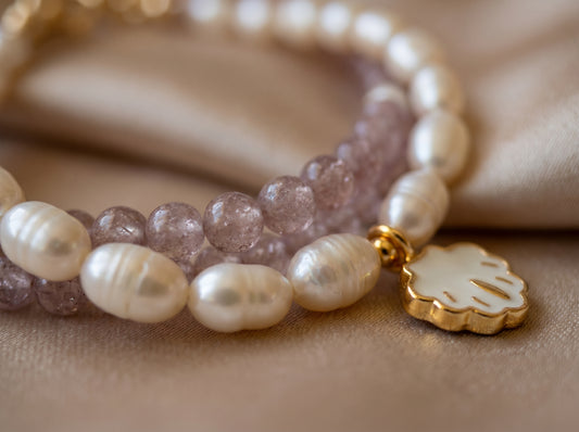 Rosé Pearl Bracelet