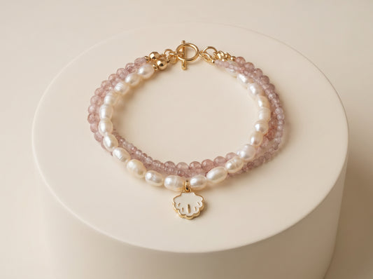 Rosé Pearl Bracelet
