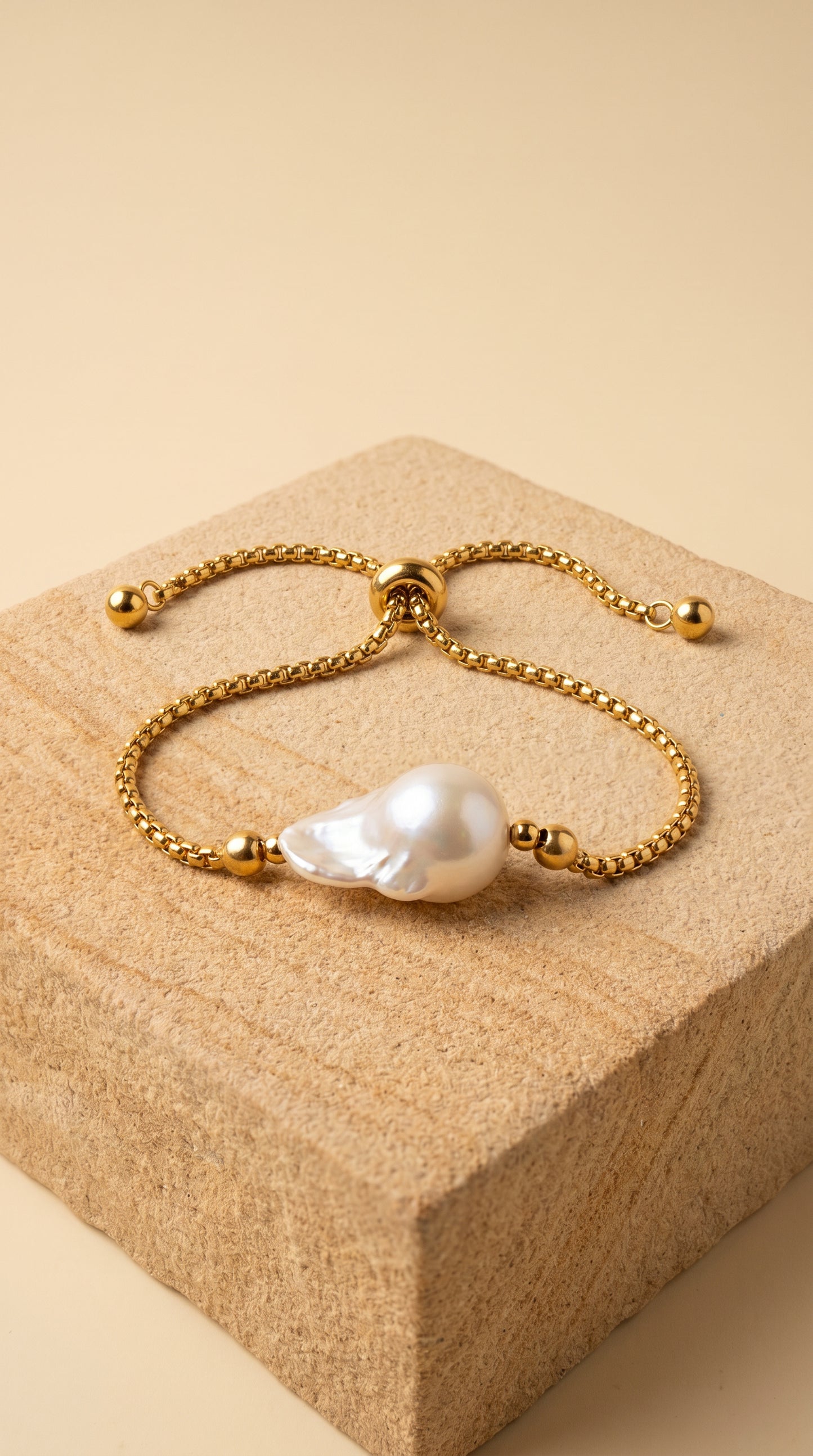 Dainty Pearl Bracelet