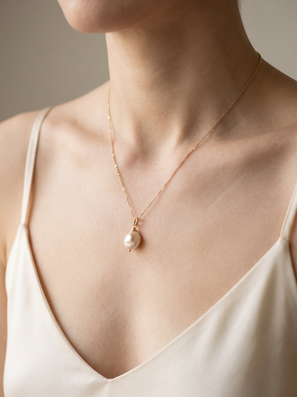 Miss Classic Coin Pearl Necklace