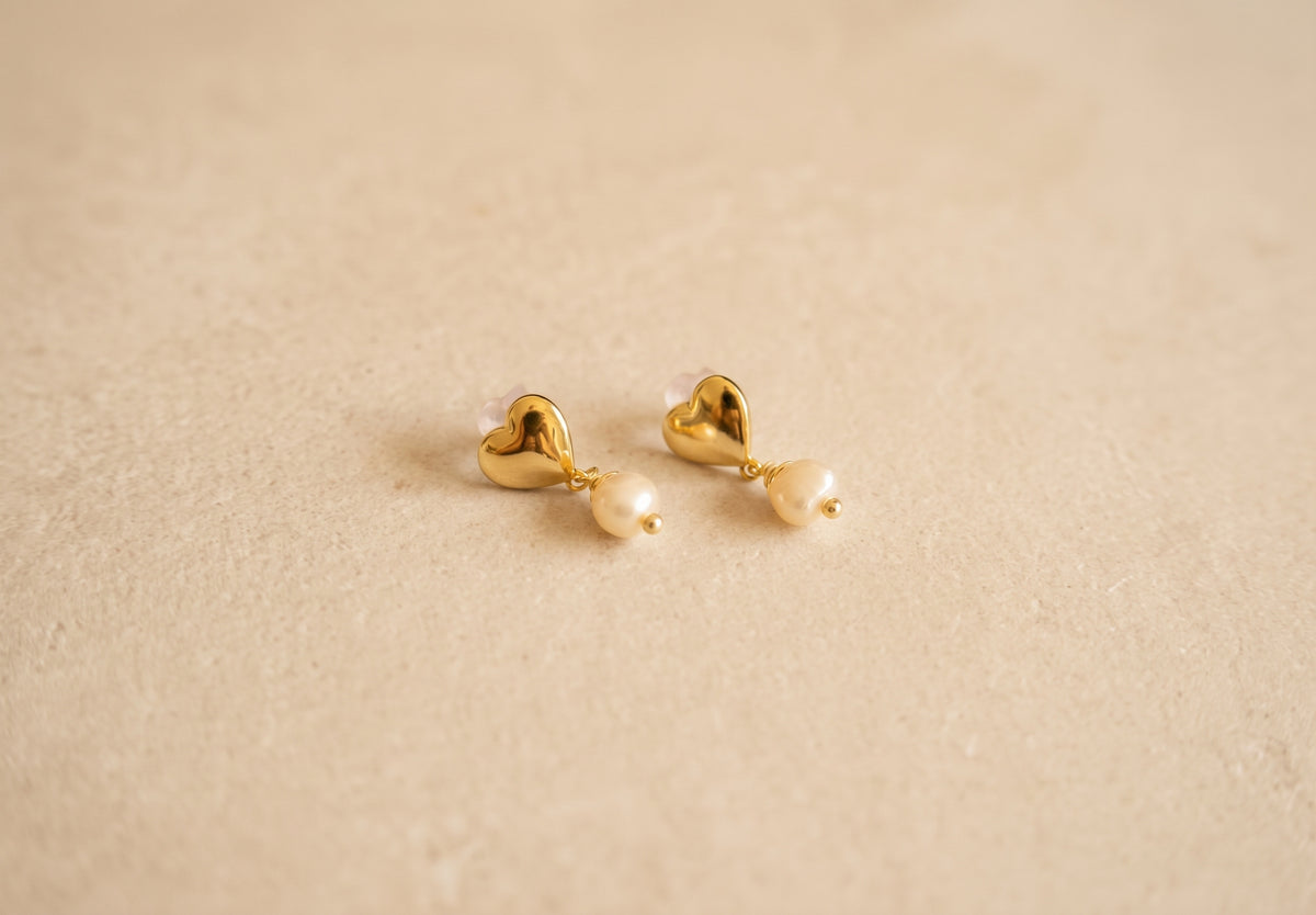 The Heartbreaker Pearl Earrings
