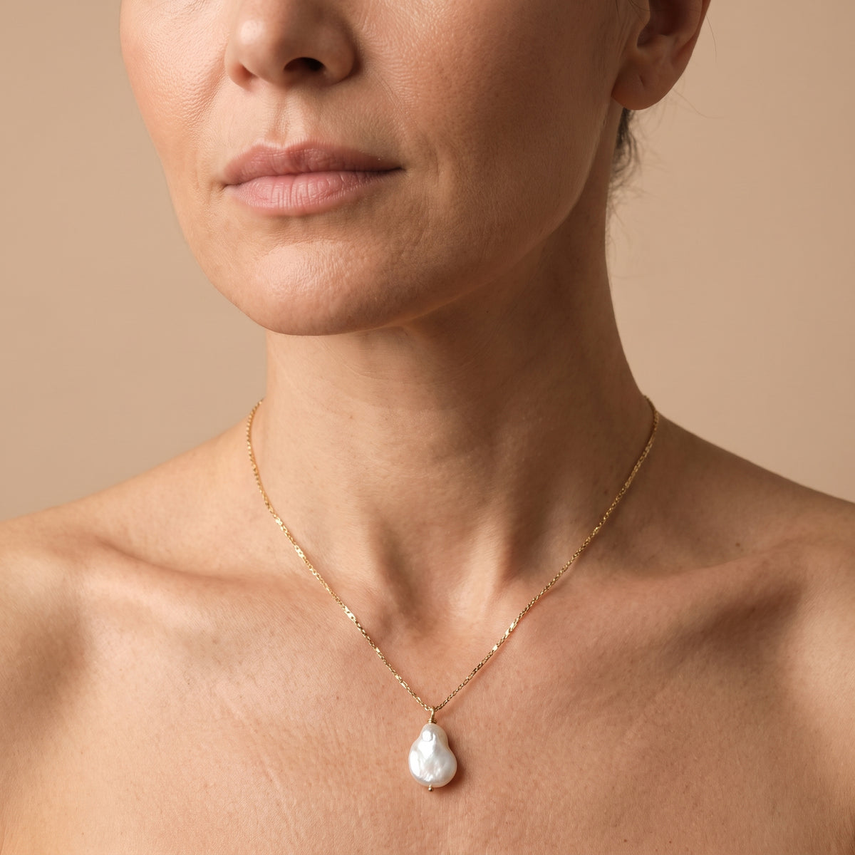 The Poet Pearl Necklace