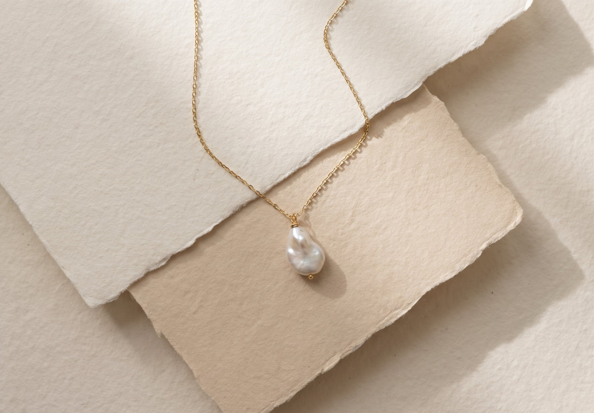 The Poet Pearl Necklace