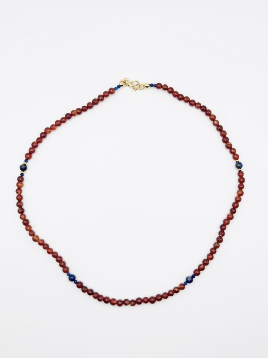 Minimal agate and lapis lazuli necklace