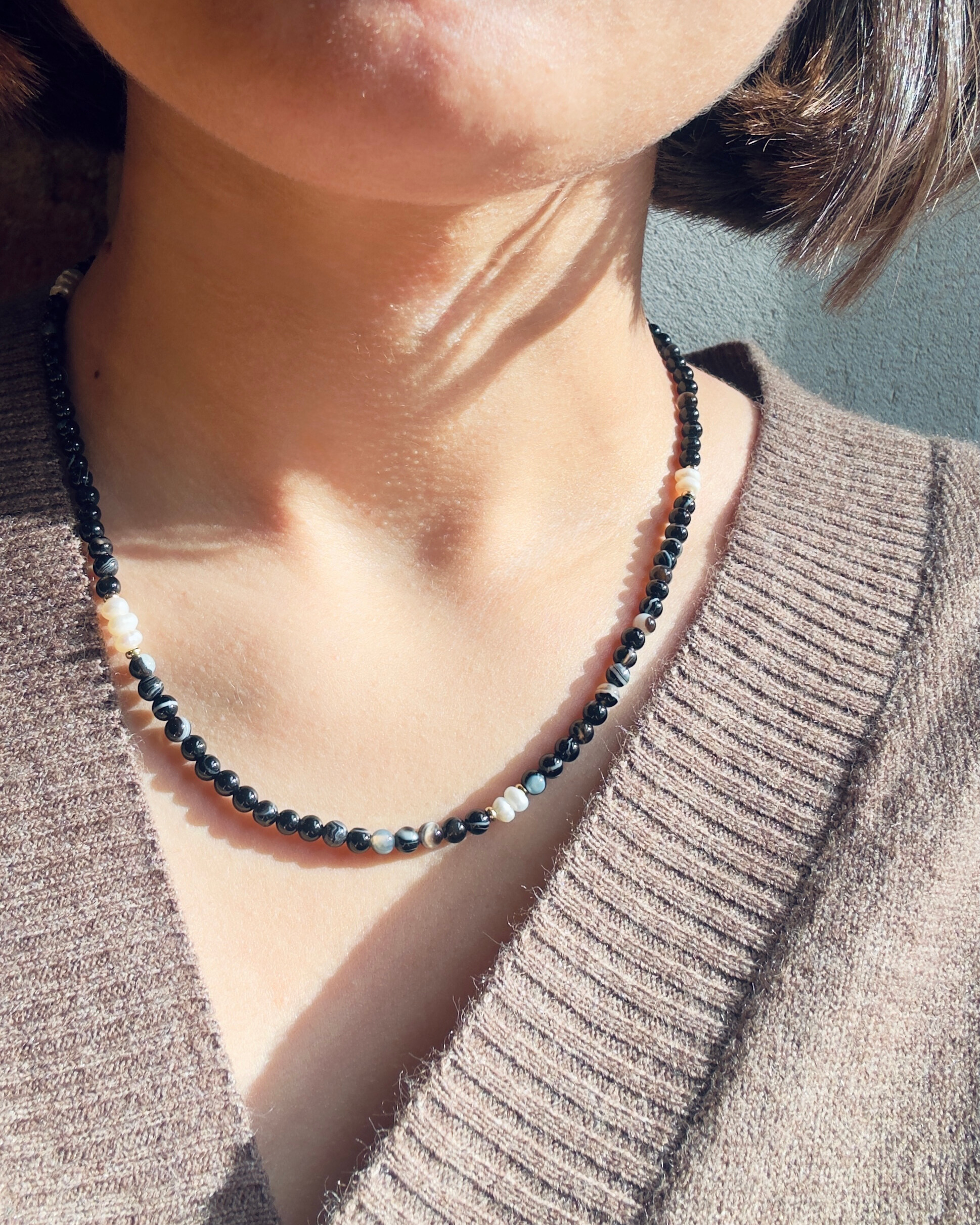 Pearl, ruby and black agate necklace - Image 3