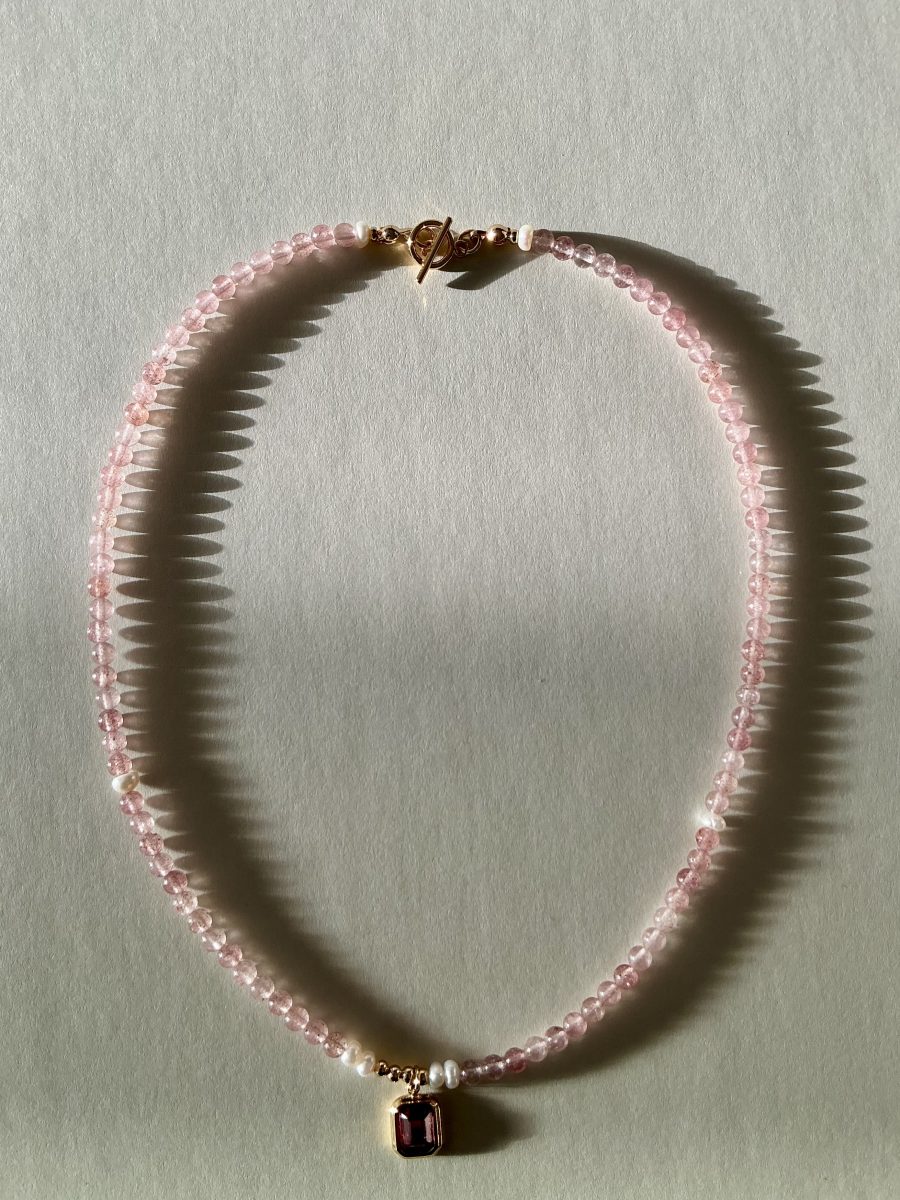 Rose Glow Pearl Necklace